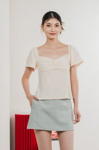 An Lace Twist Knot Top In Light Cream