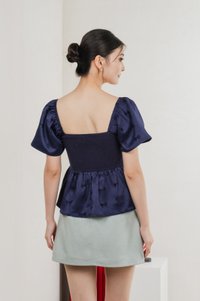 Marcelle Mixed Fabric Ribbon Texture Top In Navy