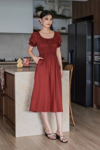 Margaret Ruched Ribbon Midi Dress In Brick Red
