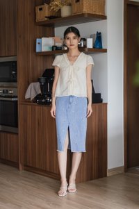 Austina Eyelet Ruffles Ribbon Top In Pearl Cream