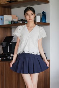 Josa Knitted Pleat Skort In Navy