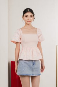 Marcelle Mixed Fabric Ribbon Texture Top In Blush Pink