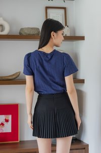 Vanda Swiss Dot Ribbon Top In Navy