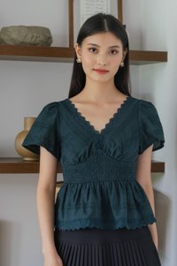 Melvita Lace Smocked Waist Top In Emerald