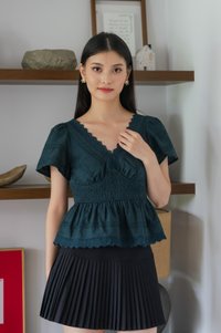 Melvita Lace Smocked Waist Top In Emerald