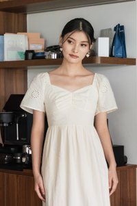 Xie Eyelet Cotton Sweetheart Midi Dress In Cream