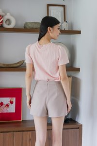 Vanda Swiss Dot Ribbon Top In Soft Pink