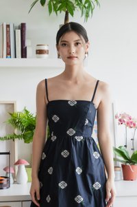 Breeze Embroidery Camisole Midi Dress In Navy