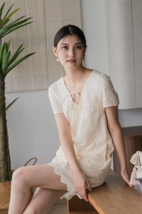 Excelle Eyelet Tie Ribbon Dress In Cream