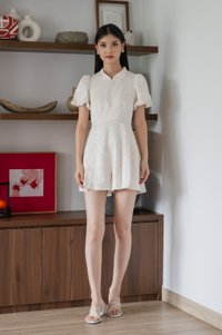 Xuan Jacquard Mandarin Romper In Champagne