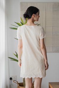 Excelle Eyelet Tie Ribbon Dress In Cream