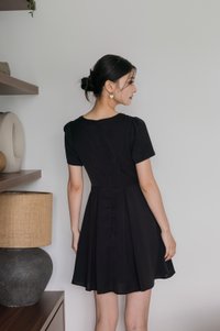 Jacque Mandarin Collar Pleated Dress In Black