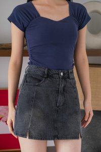 Hydria Panelled Denim Skort In Stone Wash