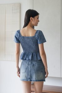 Hydra Smocked Denim Top In Denim Wash