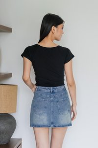 Justine Side Ruched Padded Top In Black