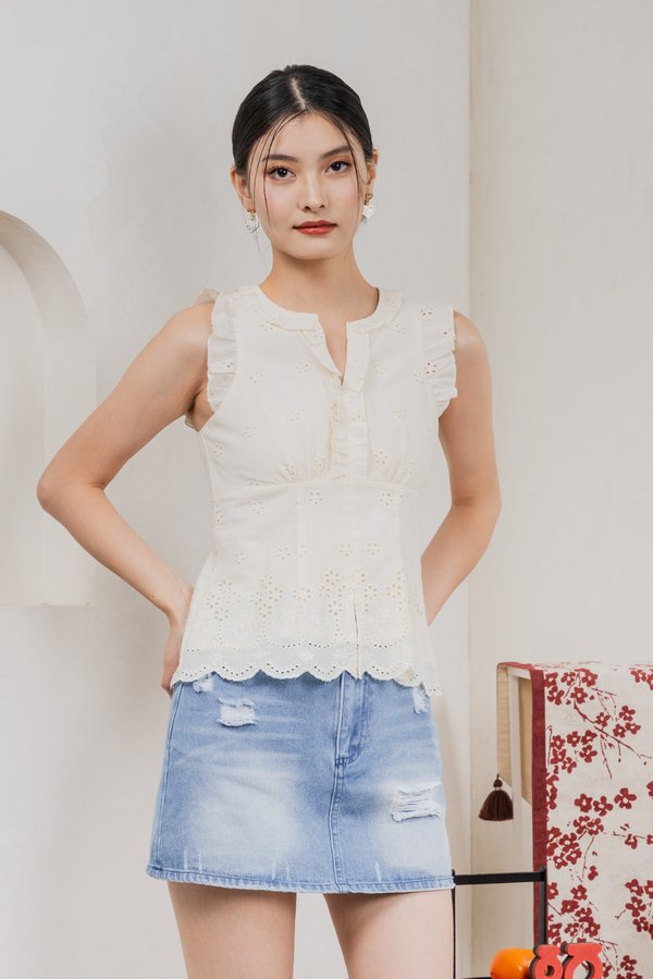 Marykae Eyelet Ruffles Top In Cream
