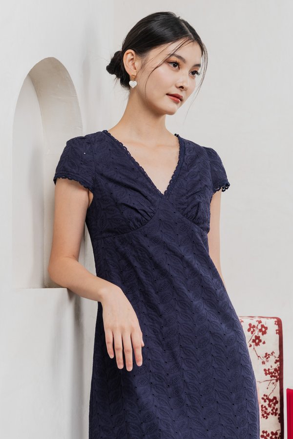 Meraline Embroidery Lace Midi Dress In Navy