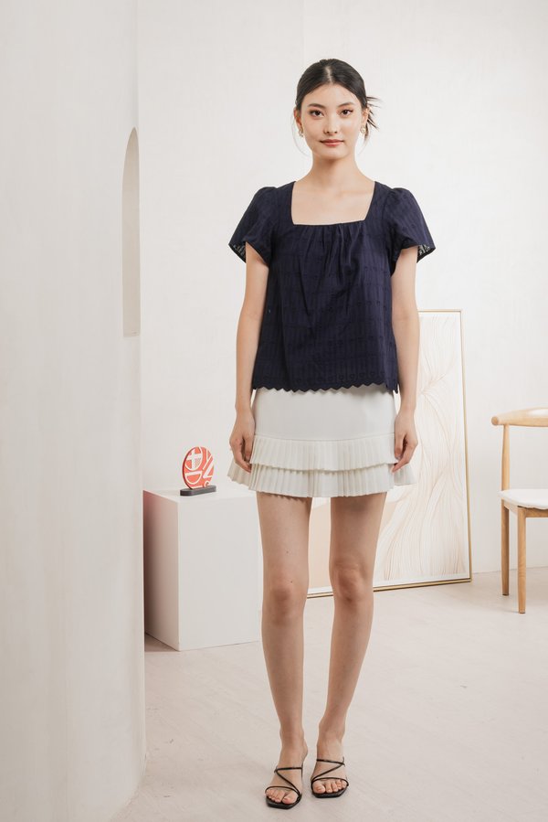 Genova Embroidery Eyelet Gathered Top In Navy