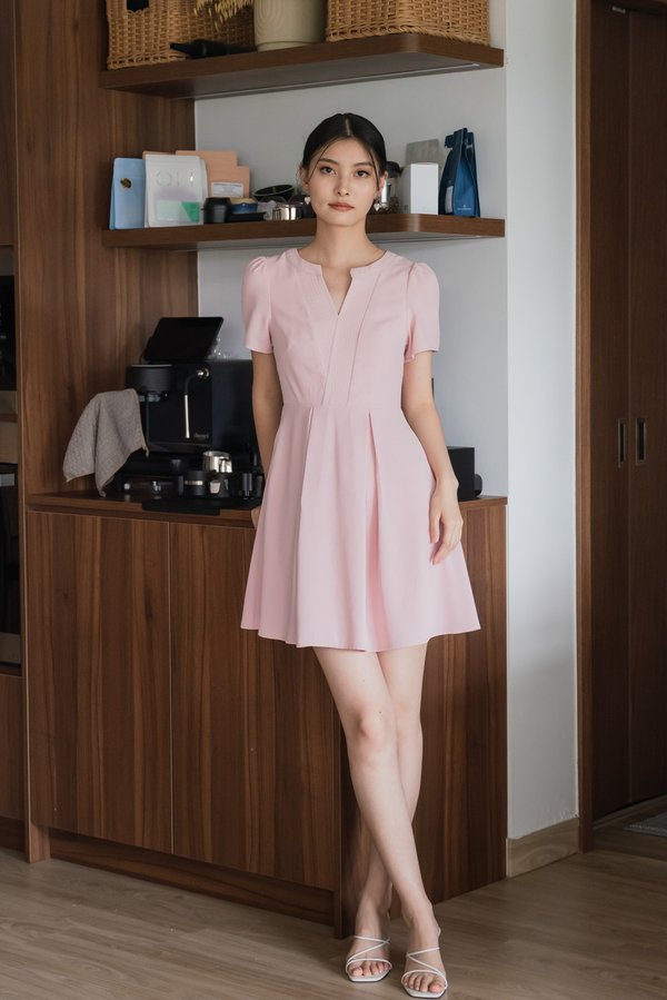 Jacque Mandarin Collar Pleated Dress In Pink