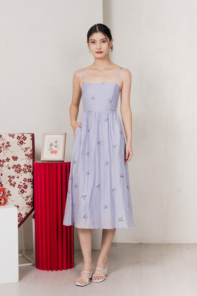 Cyra Floral Textured Camisole Midi Dress In Lavender