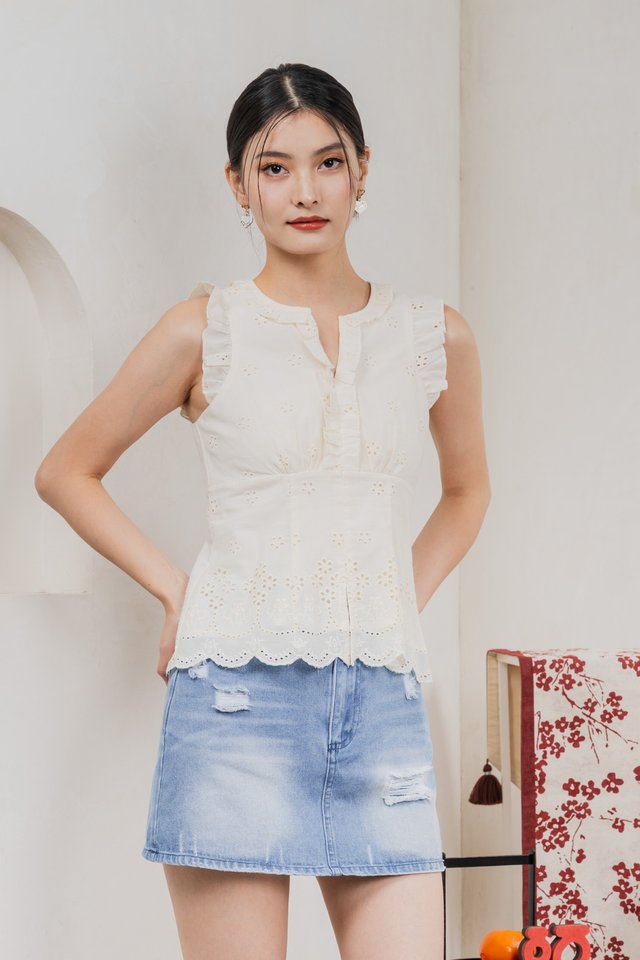Marykae Eyelet Ruffles Top In Cream