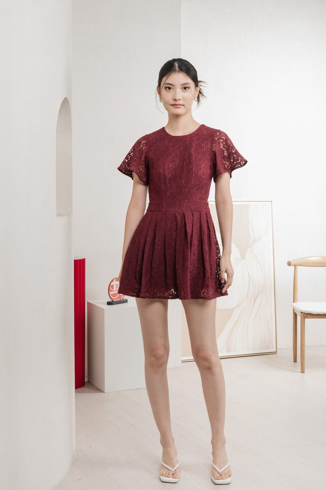 Oriental Pleated Lace Romper In Wine