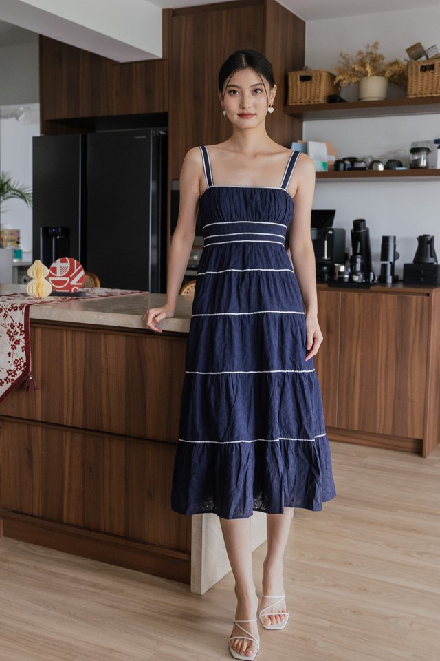 Vienna Eyelet Contrast Midi Dress In Navy