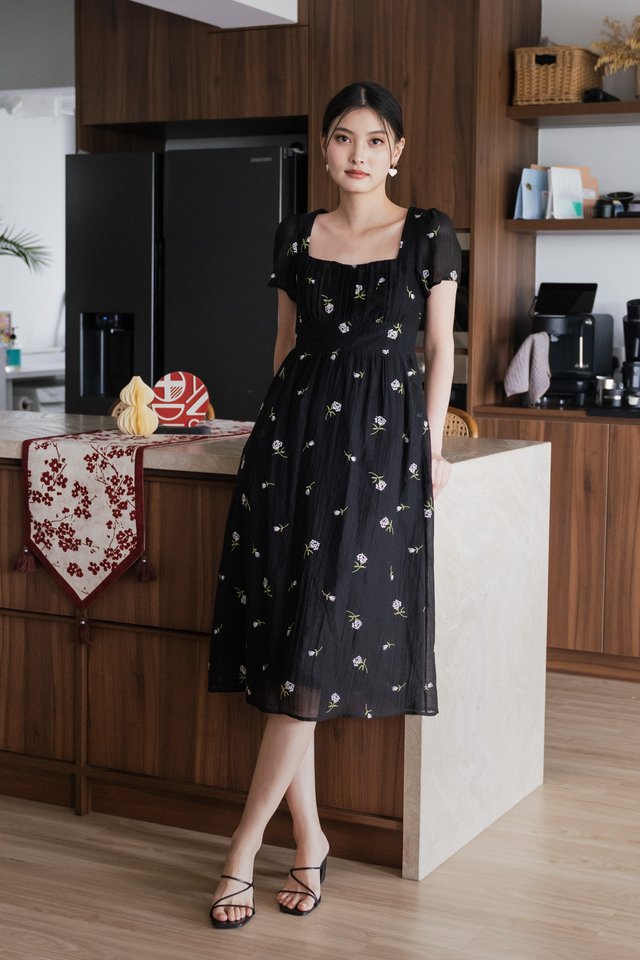 Rosea Embroidery Textured Midi Dress In Black