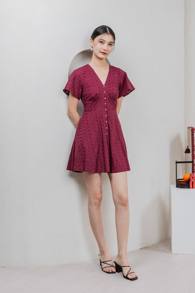 Era Eyelet Buttons Dress In Wine