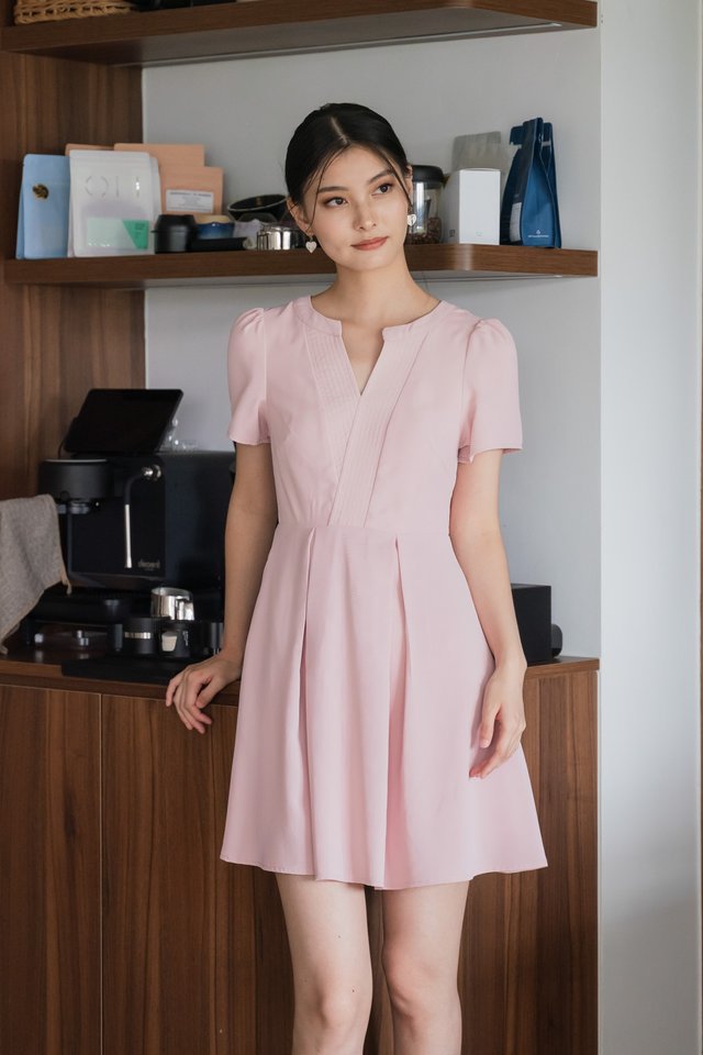 Jacque Mandarin Collar Pleated Dress In Pink