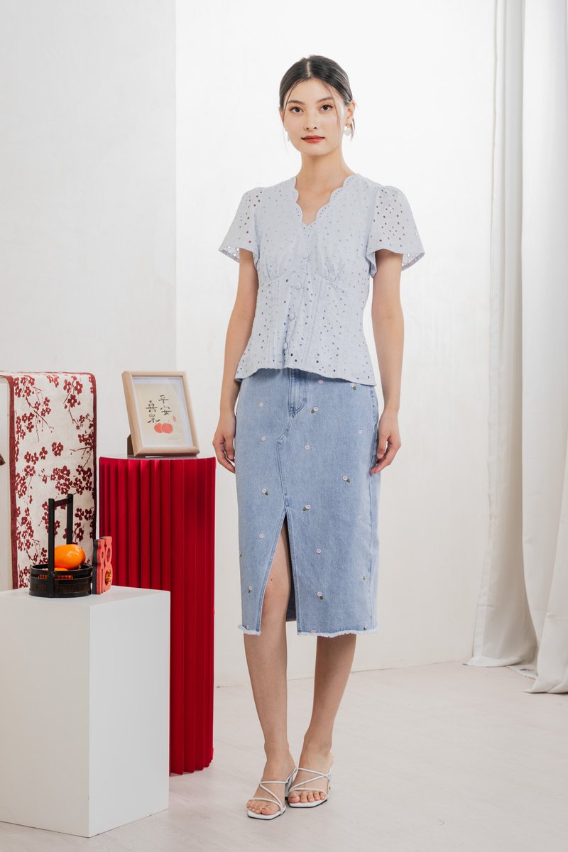 Orielle Eyelet Buttons Top In Powder Blue