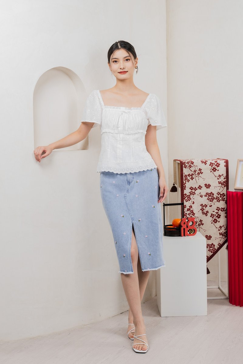 Simplicite Eyelet Ribbonette Top In White