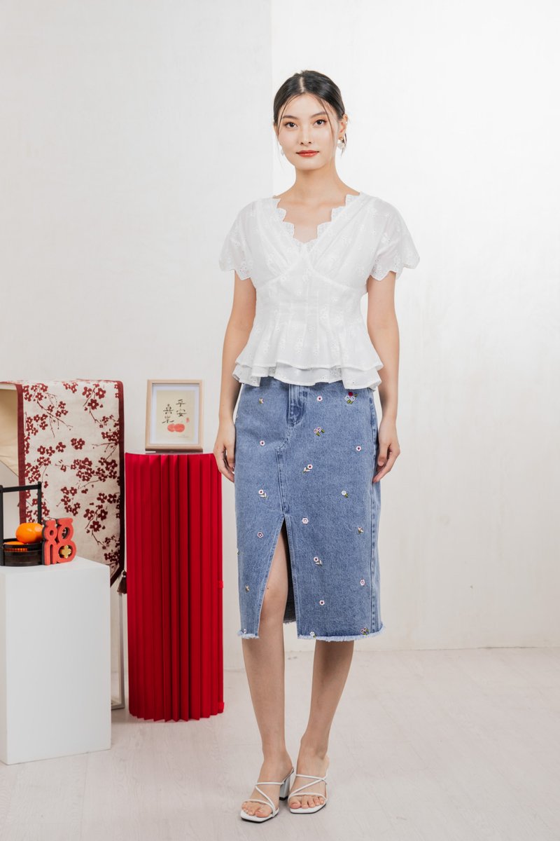 Nancie Floral Eyelet Empire Top In White