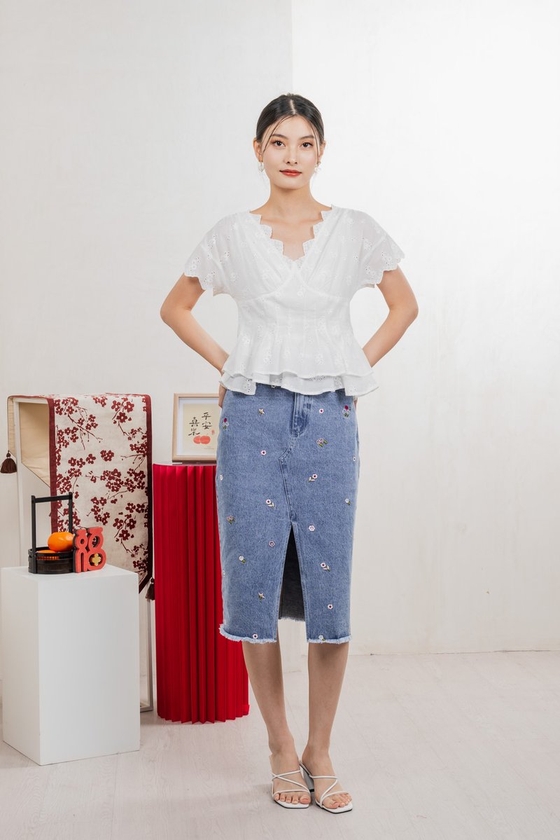 Nancie Floral Eyelet Empire Top In White