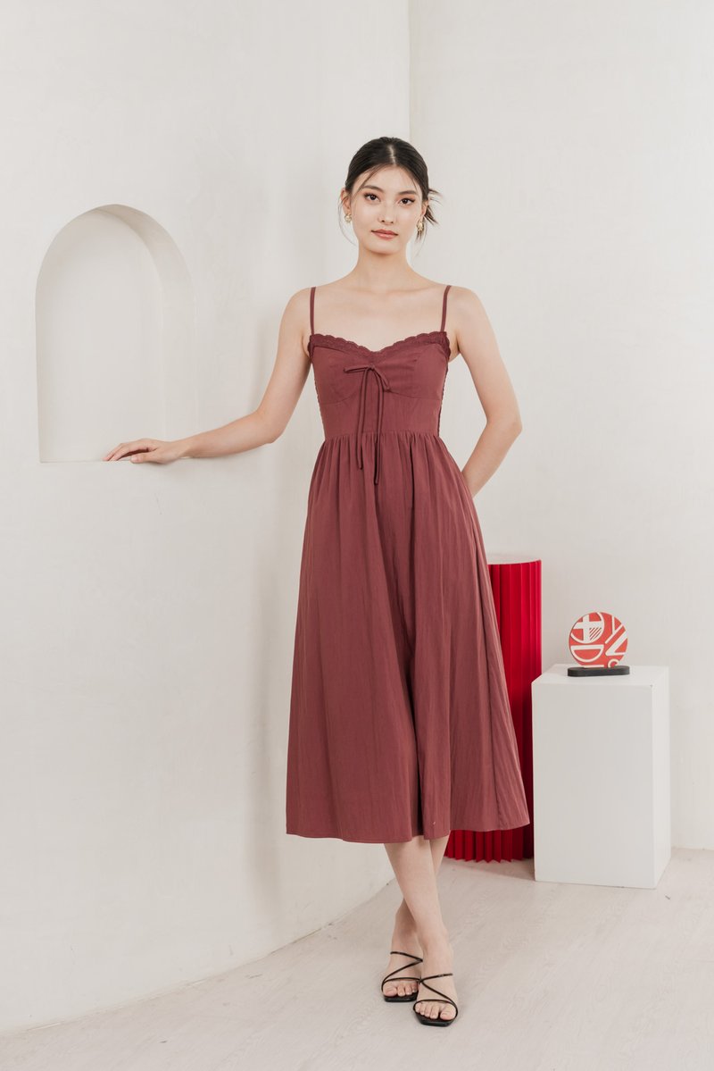 Arancia Lace Ribbon Camisole Midi Dress In Mauve