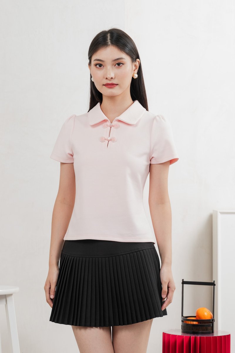 Yue Pearl Cheongsam Polo Top In Pastel Pink