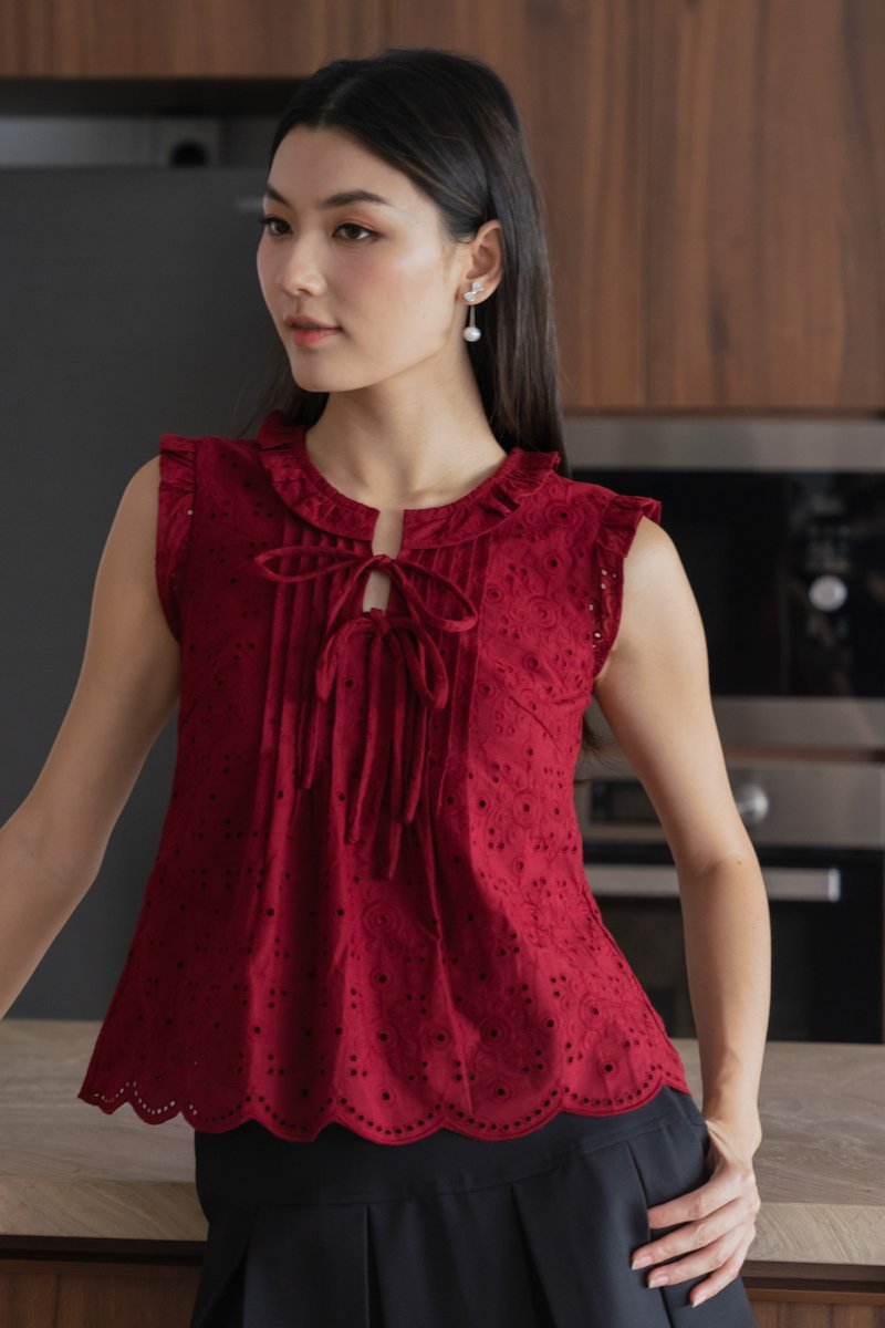 Heartstrings Eyelet Ruffles Top In Wine Red
