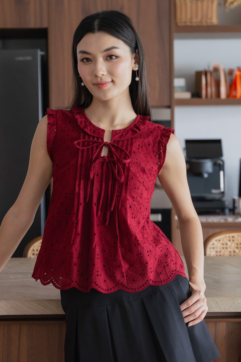 Heartstrings Eyelet Ruffles Top In Wine Red