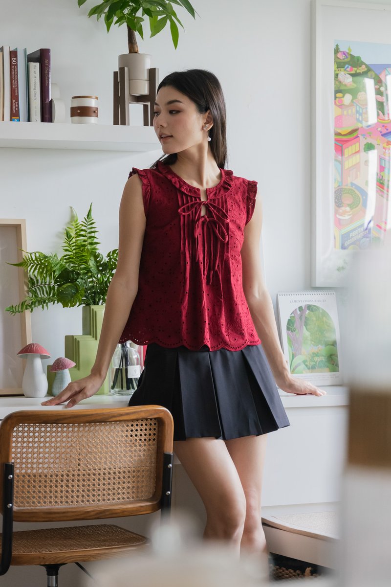 Heartstrings Eyelet Ruffles Top In Wine Red