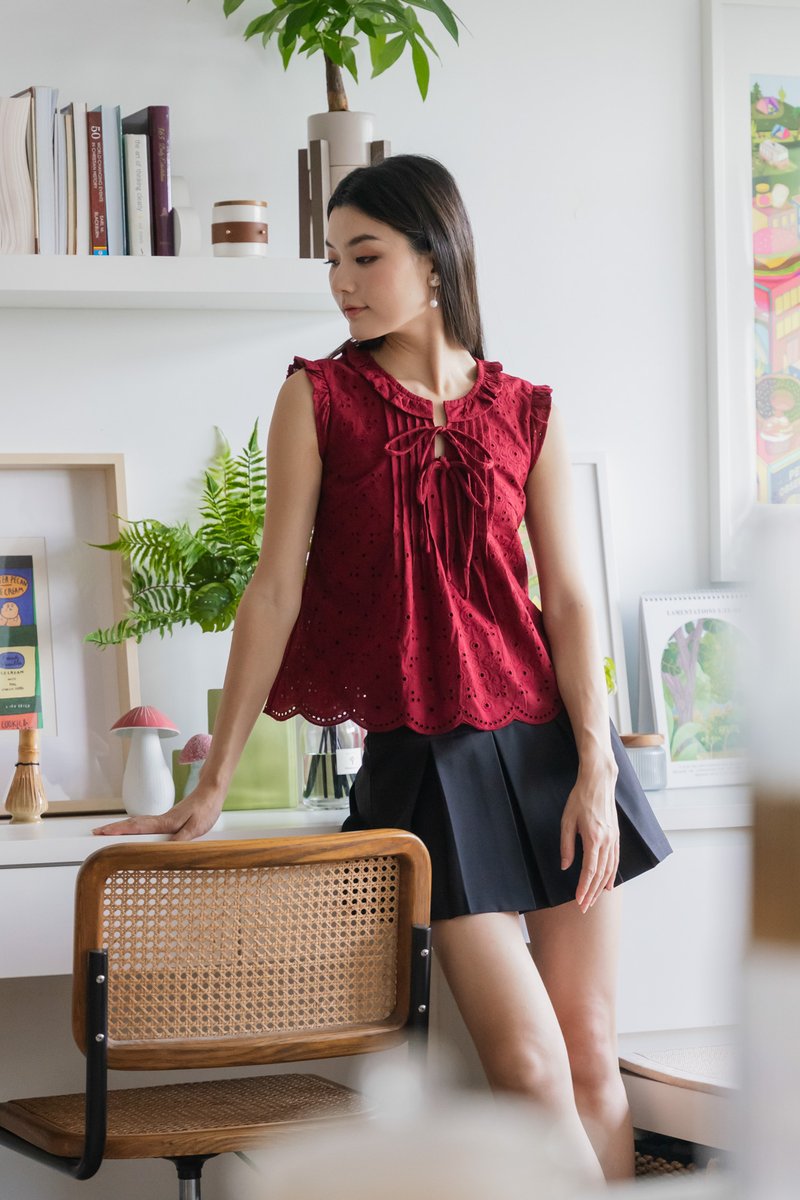 Heartstrings Eyelet Ruffles Top In Wine Red