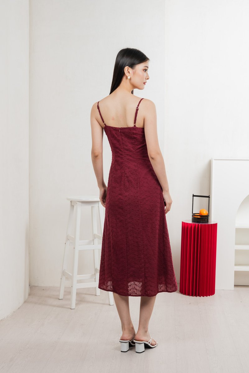 En Embroidery Camisole Midi Dress In Wine