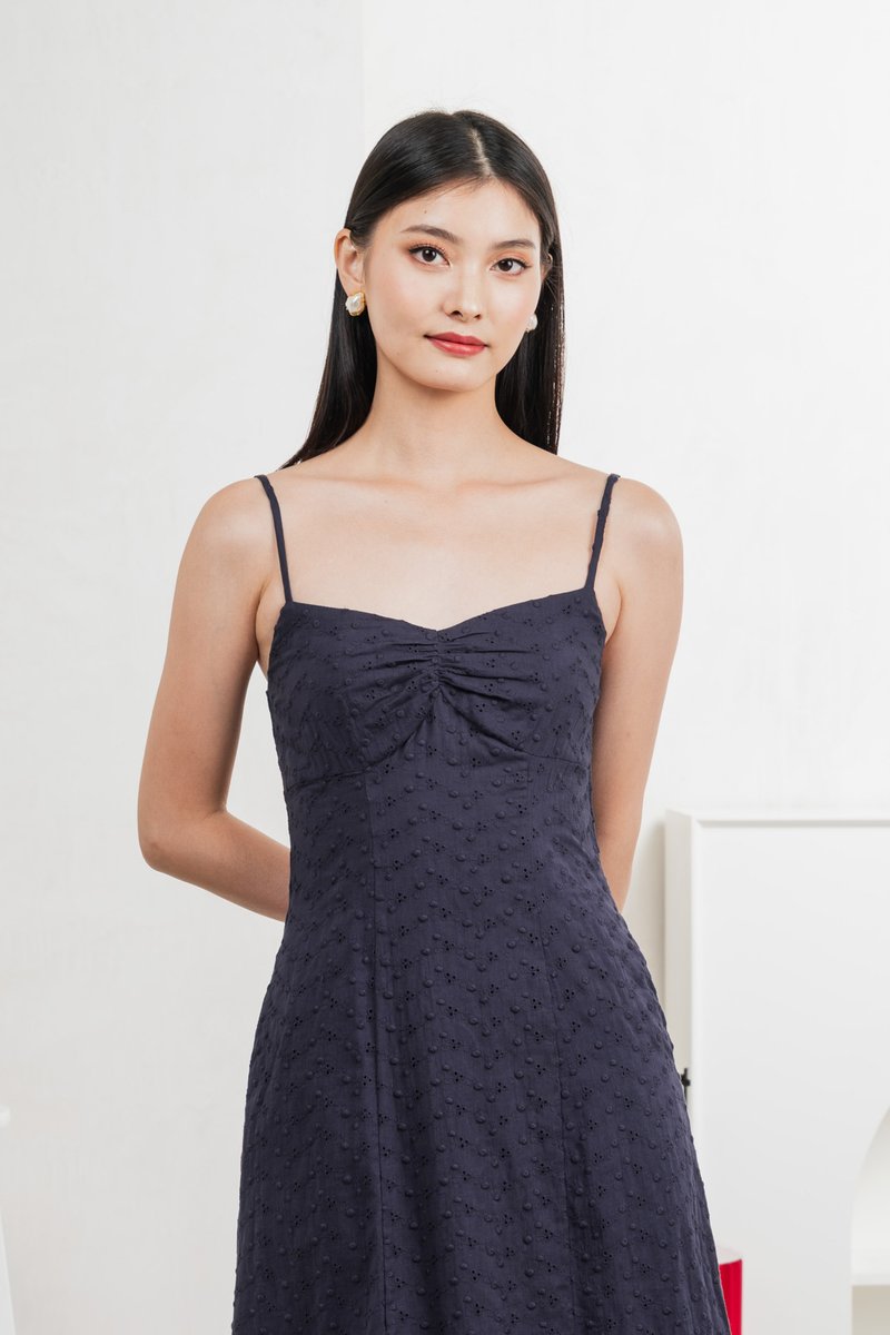 En Embroidery Camisole Midi Dress In Navy