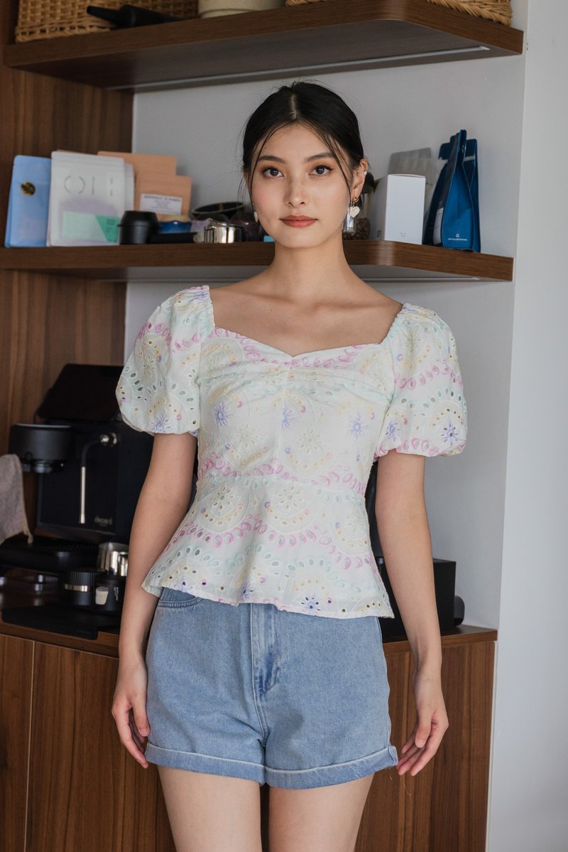Clouds Daily Denim Short in Light Wash