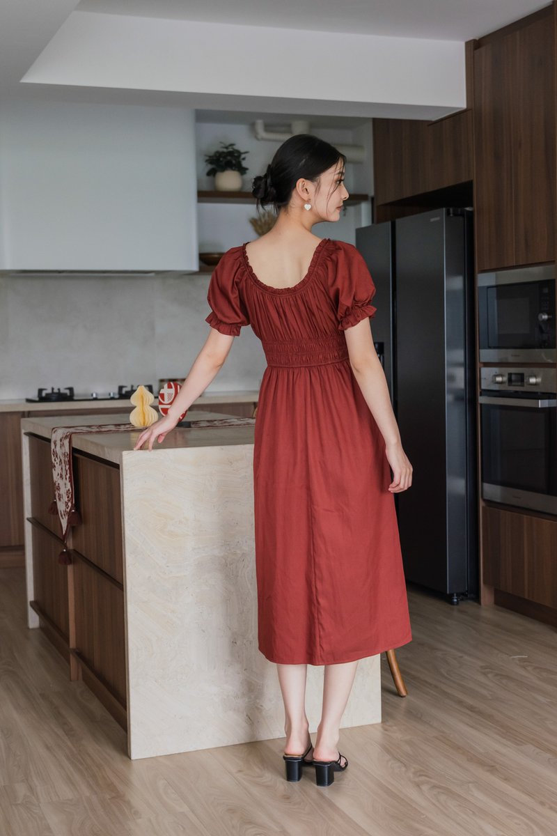 Margaret Ruched Ribbon Midi Dress In Brick Red
