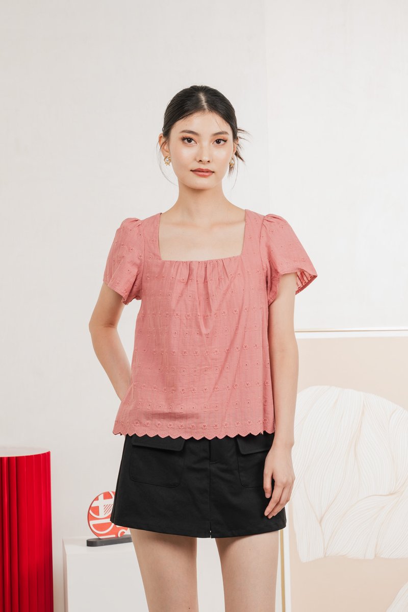 Genova Embroidery Eyelet Gathered Top In Rose