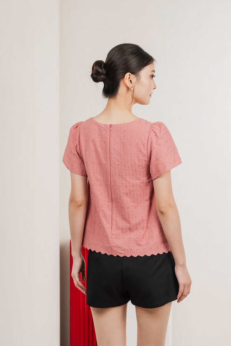 Genova Embroidery Eyelet Gathered Top In Rose