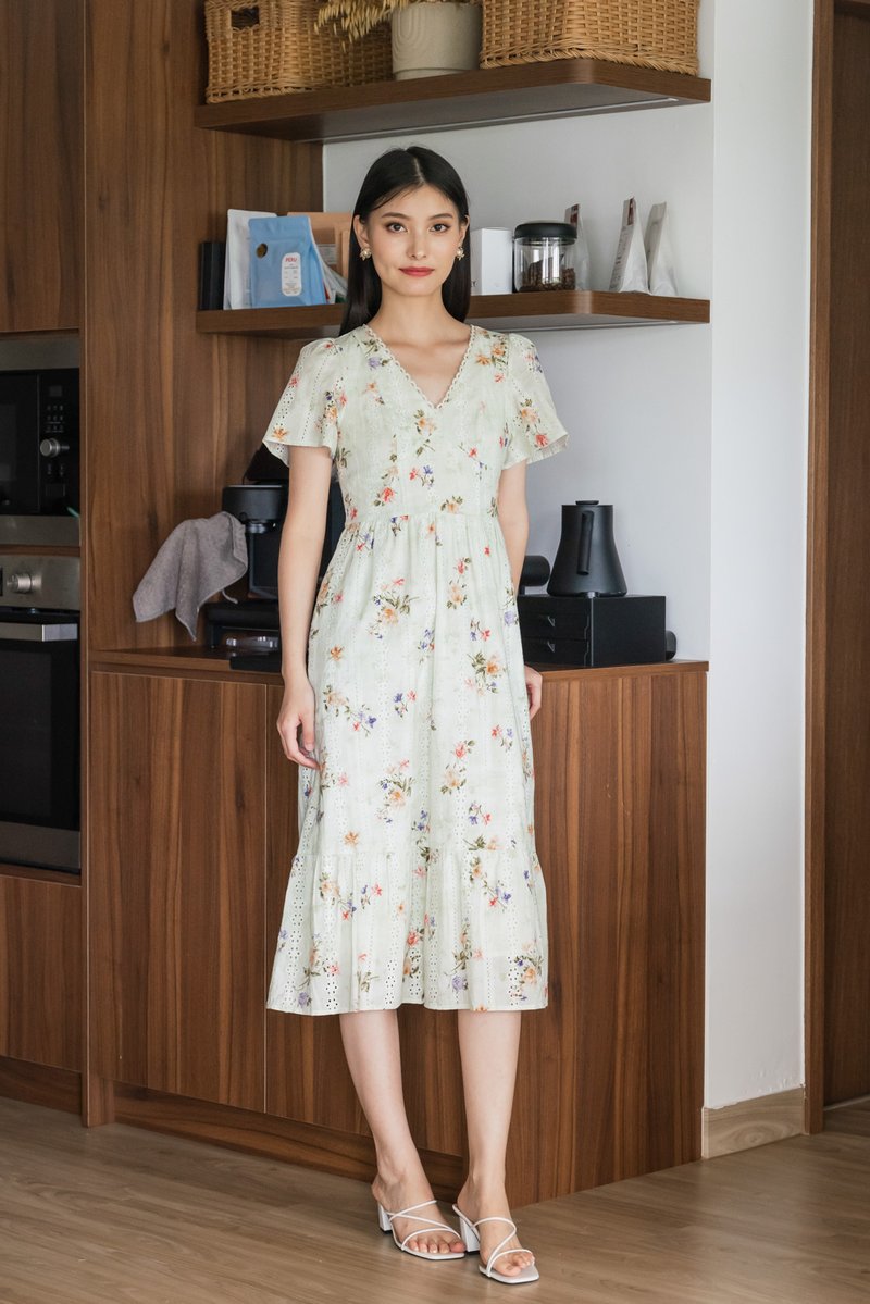 Tinsdale Eyelet Empire Midi Dress in Tea Green