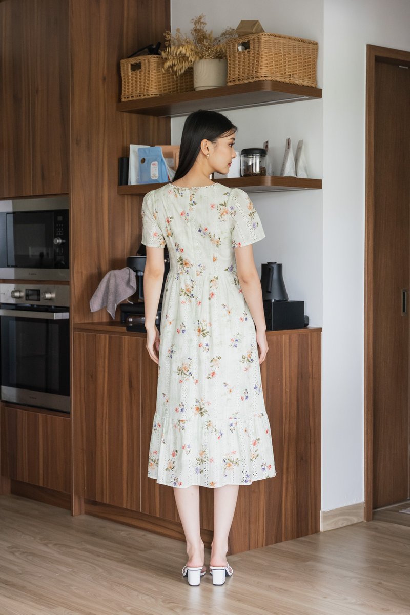 Tinsdale Eyelet Empire Midi Dress in Tea Green
