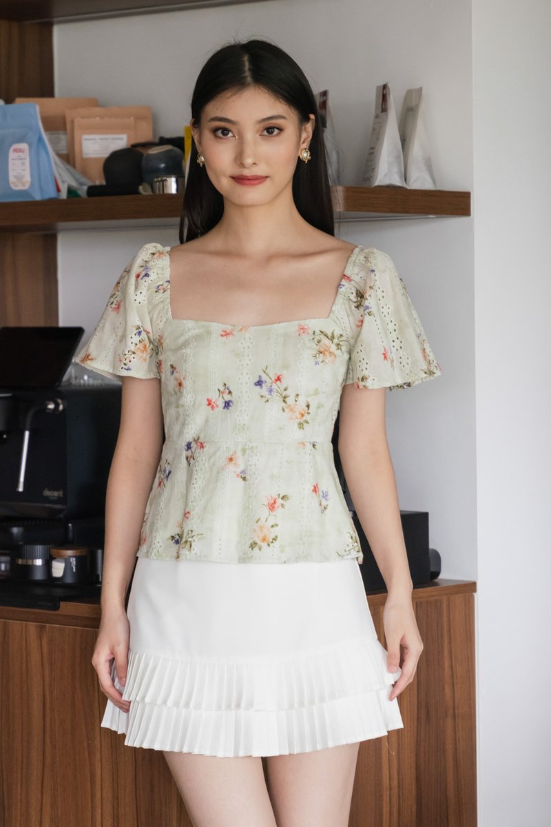 Tinsdale Fleur Eyelet Top in Tea Green