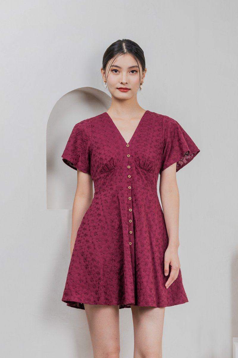 Era Eyelet Buttons Dress In Wine